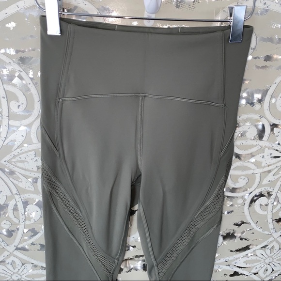 💜SOLD💜LULULEMON Green Bootcamp Ready 7/8 Tight - Picture 9 of 10
